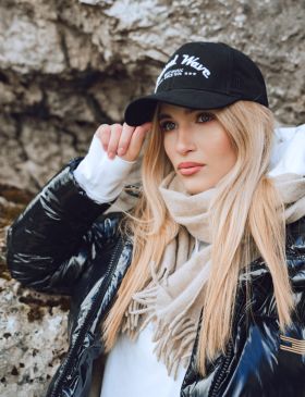 Klassisk baseballcaps med brodert logo