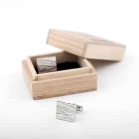 Silver CUFFLINKS. Scream